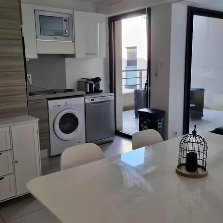 Magnifique Les Pieds Dans L'eau Daire Propriano (Corsica)